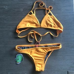 Jolyn Bikini Medium Top “Finn”/Large Bottom “Brazil” - Orange Mango